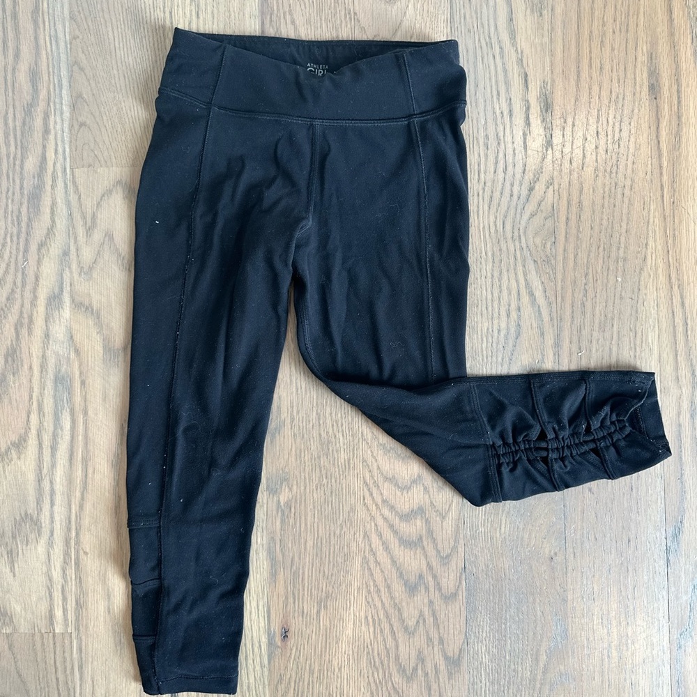 Black Athletic Capri Tights